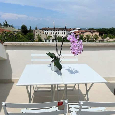 Apartmán Attico Lilium Peschiera del Garda Exteriér fotografie
