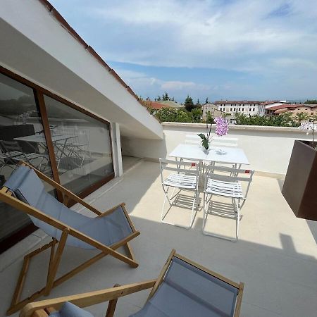 Apartmán Attico Lilium Peschiera del Garda Exteriér fotografie
