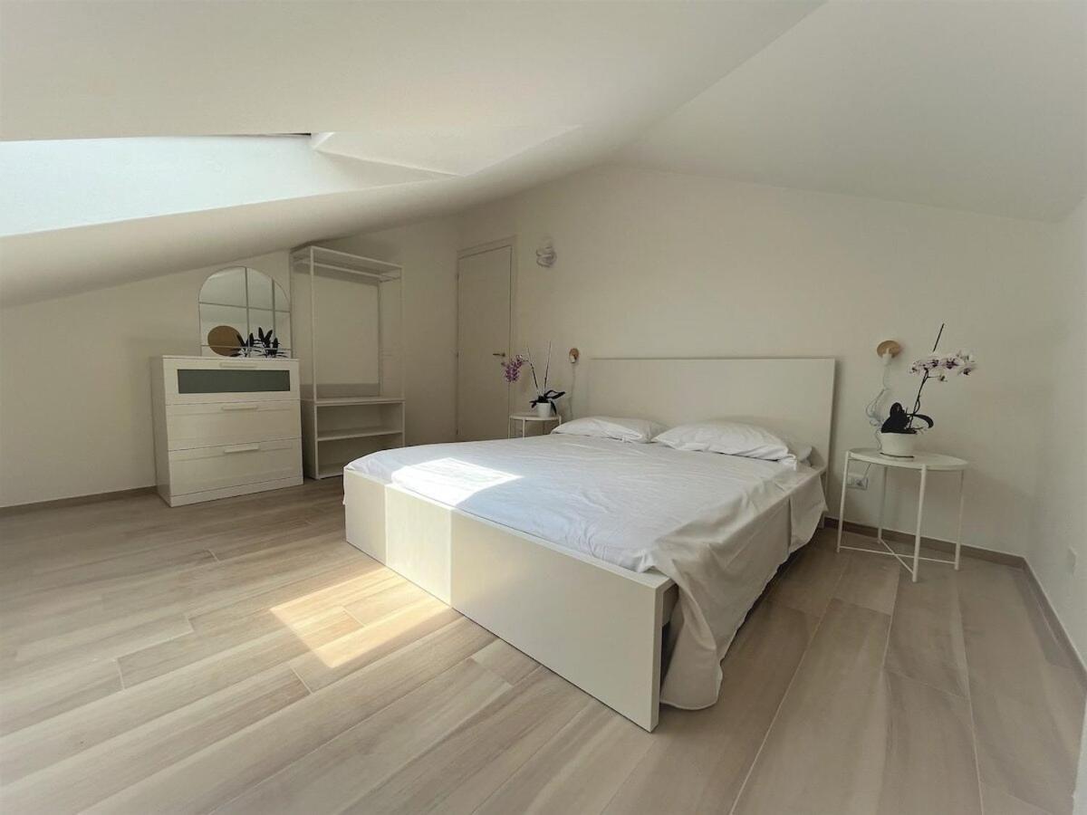 Apartmán Attico Lilium Peschiera del Garda Exteriér fotografie