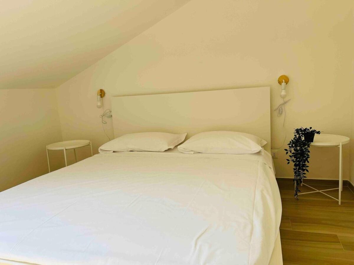 Apartmán Attico Lilium Peschiera del Garda Exteriér fotografie